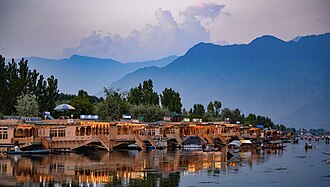 Srinagar Quick Getaway – 2N/3D                                                                                                                 